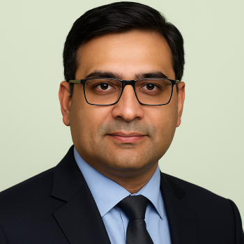 Ahmed Khan – Facilities Manager, Al Noor Business Center, Dubai